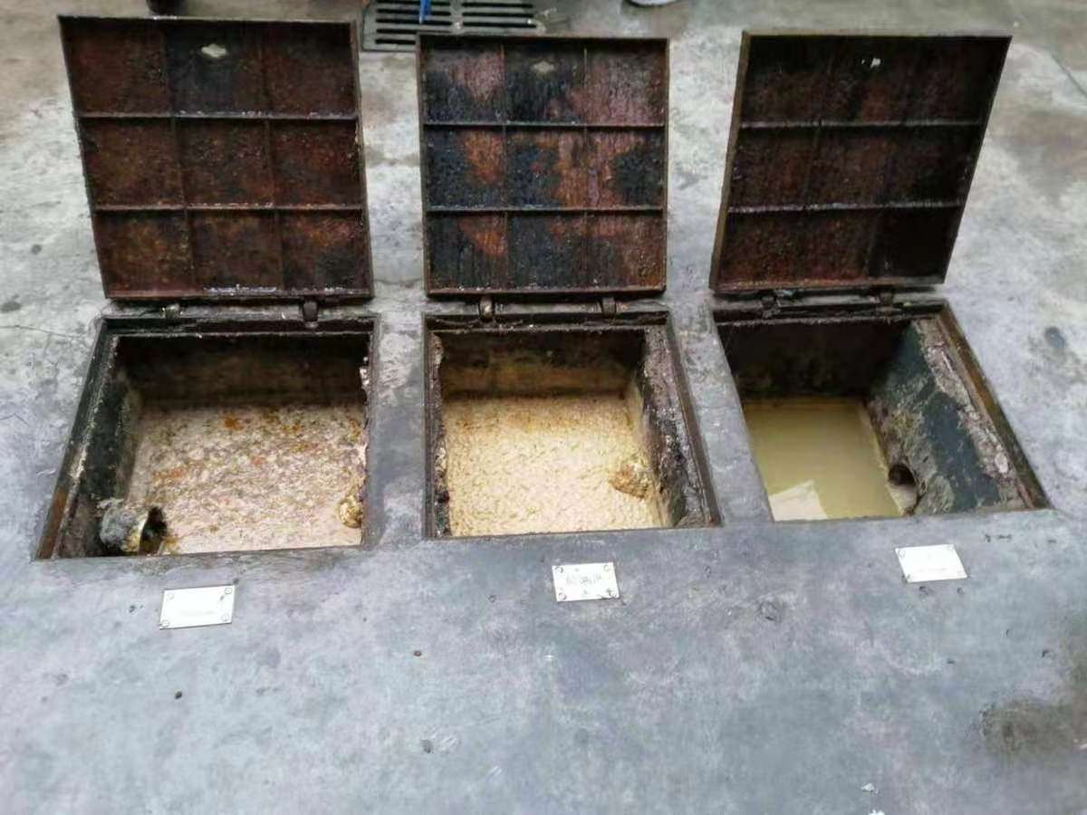 黄竹镇清理隔油池-污水池清掏